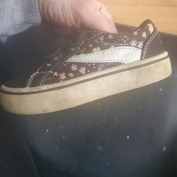 George Kids Shoes - Picture 2 of 3